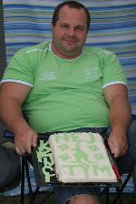 nej krmič se sladkou odměnou