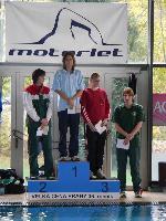 vyhlášení 100M - 2. Lenka Jarošová a 3.- 4. Bára Olšavská