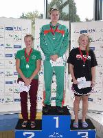 vyhlášení 100M ženy - 1. Tereza Hromádková, 2. Tereza Martínková