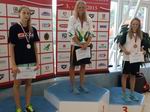 vyhlášení 200PZ starší dorostenky - 1. Kristýna Horská, 3. Karolína Marešová