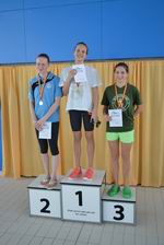 vyhlášení 50Z ženy - 1. Tereza Muselová, 3. Vanesa Lipovská