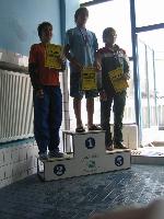 vyhlášení 100 motýl žáci 94 - 3. Tomáš Podborský